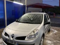 Occasion Renault Clio II Authentique 98 ch (72 kW) 2006 Berline