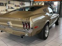 Occasion Ford V8 Fastback 201 ch (147 kW) 1968 Beige Coupé