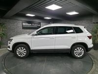 Occasion Skoda Karoq Selection 116 ch (85 kW) 2024 Blanc SUV
