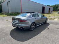 Occasion Jaguar XE R 179 ch (131 kW) 2019 Argent Berline