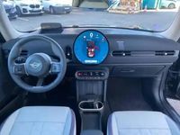 Nouvelle Mini Cooper Classic 2025 Midnight black ii Citadine