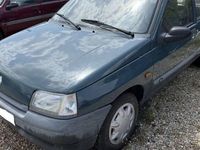 Occasion Renault Clio 79 ch (58 kW) 1994 Citadine