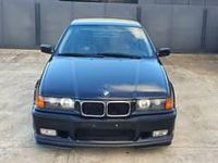 Occasion BMW 318 Efficient Dynamics 140 ch (102 kW) 1994 Noir Berline