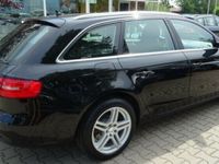 occasion Audi A4 Avant IV (2) AVANT 2.0 TDI 150 CD ATTRACTION