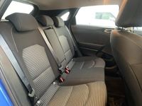 Occasion Kia Ceed Active 140 ch (102 kW) 2024 Bleu fusion métallisé Citadine