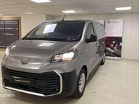 Occasion Toyota Proace 100 kW (137 ch) 2024 Gris acier métal Monospace