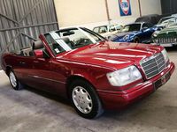 Occasion Mercedes E220 150 ch (110 kW) 1993 Rouge Cabriolet