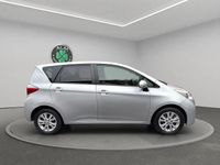 Occasion Toyota Verso-S Multidrive S 101 ch (74 kW) 2011 Gris Monospace