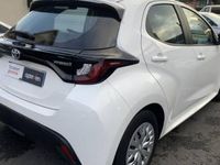 Occasion Toyota Yaris Hybrid Business Edition 116 ch (85 kW) 2022 Citadine