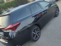 occasion Toyota Auris Auristouring sport Hybride 136h.