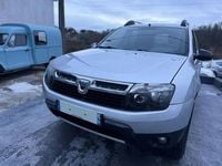 Occasion Dacia Duster Lauréate 106 ch (77 kW) 2012 Gris SUV