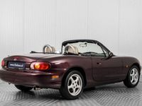 Occasion Mazda MX5 111 ch (81 kW) 2000 Rouge Cabriolet