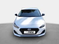 occasion Hyundai i30 Fastback 1.6 CRDi 136 BVM6 Creative 5 portes Diesel Manuelle Blanc