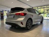 Occasion Ford Focus ST-Line 2023 Gris clair métallisé Berline