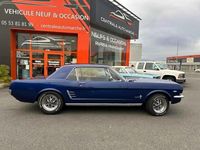 Occasion Ford V8 201 ch (147 kW) 1966 Bleu Coupé