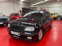 Occasion Renault Clio 135 ch (99 kW) 1991 Noir Citadine