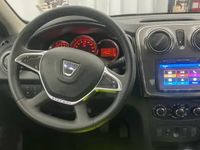 occasion Dacia Sandero TCe 100 Stepway 5 portes Essence Manuelle Gris