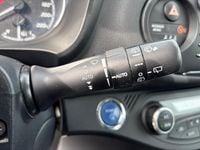 Occasion Toyota Yaris Hybrid 75 ch (55 kW) 2017 Bleu lagon Berline