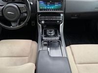 Occasion Jaguar XE Pure 250 ch (183 kW) 2018 Berline