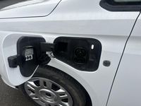 Occasion Ford Transit Trend 150 ch (110 kW) 2024 Blanc glacier Van