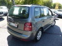 Occasion VW Touran Trendline 102 ch (75 kW) 2007 Gris Monospace