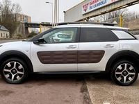 Occasion Citroën C4 Cactus Shine 100 ch (73 kW) 2015 Citadine