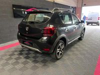 Occasion Dacia Sandero Stepway 90 ch (66 kW) 2018 Noir Berline