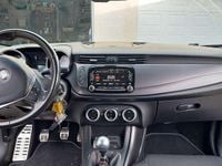 Occasion Alfa Romeo Giulietta 150 ch (110 kW) 2017 Blanc Citadine