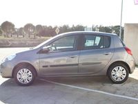 Occasion Renault Clio IV Zen 76 ch (55 kW) 2014 Gris Berline