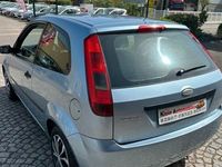 Occasion Ford Fiesta 71 ch (52 kW) 2005 Bleu Citadine