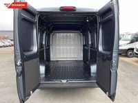 Occasion Opel Movano Business 140 ch (102 kW) 2023 Gris Van