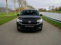 Occasion Dacia Logan Lauréate 73 ch (53 kW) 2019 Noir Berline