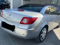 Occasion Renault Mégane Cabriolet Dynamique 111 ch (81 kW) 2008 Gris Cabriolet