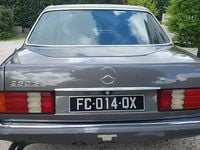 Occasion Mercedes 280 185 ch (136 kW) 1984 Gris Berline