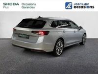 Occasion Skoda Superb 150 ch (110 kW) 2024 Gris mineral Break