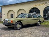 Occasion Mercedes 200 109 ch (80 kW) 1983 Vert