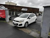 Occasion Kia Rio Motion 84 ch (61 kW) 2013 Blanc Berline