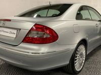 occasion Mercedes 280 CLK CLASSEAvantgarde 3.0 v6 231ch BVA7 95000km ETAT REMARQU