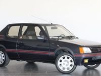 Occasion Peugeot 205 GTi 131 ch (96 kW) 1987 Gris Citadine
