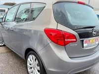 Occasion Opel Meriva Cosmo 121 ch (88 kW) 2011 Gris Monospace