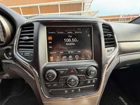 Occasion Jeep Grand Cherokee Limited 250 ch (183 kW) 2014 Noir SUV