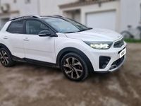 Occasion Kia Stonic GT-Line 120 ch (88 kW) 2023 Blanc SUV