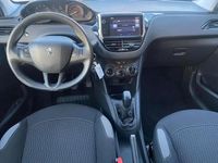 Occasion Peugeot 208 Active 83 ch (61 kW) 2015 Blanc Citadine