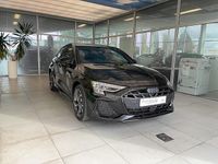Nouvelle Audi A3 Sportback e-tron S-Line 204 ch (150 kW) 2026 Noir mythique métallisé Citadine