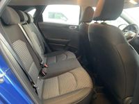 Occasion Kia Ceed Active 140 ch (102 kW) 2024 Bleu fusion métallisé Citadine