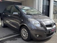 Occasion Toyota Yaris 69 ch (50 kW) 2011 Gris Citadine