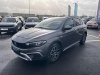 Occasion Fiat Tipo Cross 101 ch (74 kW) 2023 Gris colosseo mã©tallisã© Berline