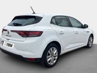 occasion Renault Mégane IV Berline Blue dCi 115 - 20 Business 5 portes Diesel Manuelle Blanc