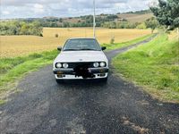 Occasion BMW 316 99 ch (72 kW) 1990 Blanc Berline