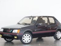 Occasion Peugeot 205 GTi 131 ch (96 kW) 1987 Gris Citadine